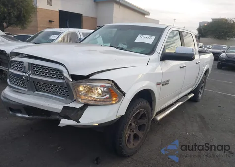 2016 Ram 1500 Laramie z USA, uszkodzony, nr VIN 1C6RR7NT7GS416884